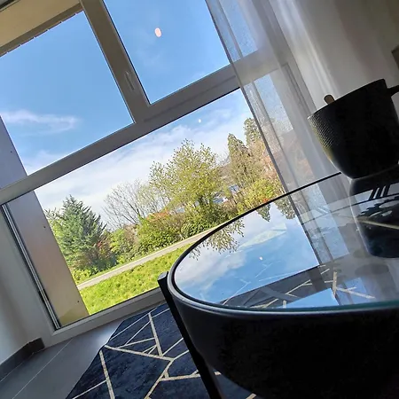 La Colombe - Bord De Piste Cyclable & Apartment